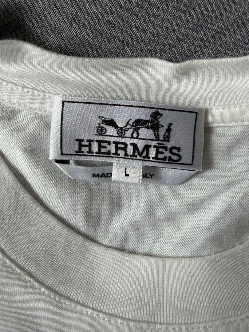 メンズ】エルメス ホワイト シュヴォーアシンメトリー3D Tシャツ