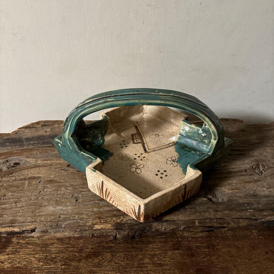 時代　織部松皮菱形手鉢　手付菓子鉢　懐石　瀬戸　志野　古美術　茶道具　検:李朝