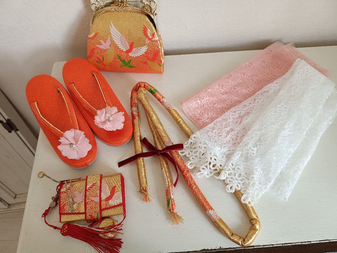 アンティーク格子模様の着物と白の作り帯☆七五三７歳セット