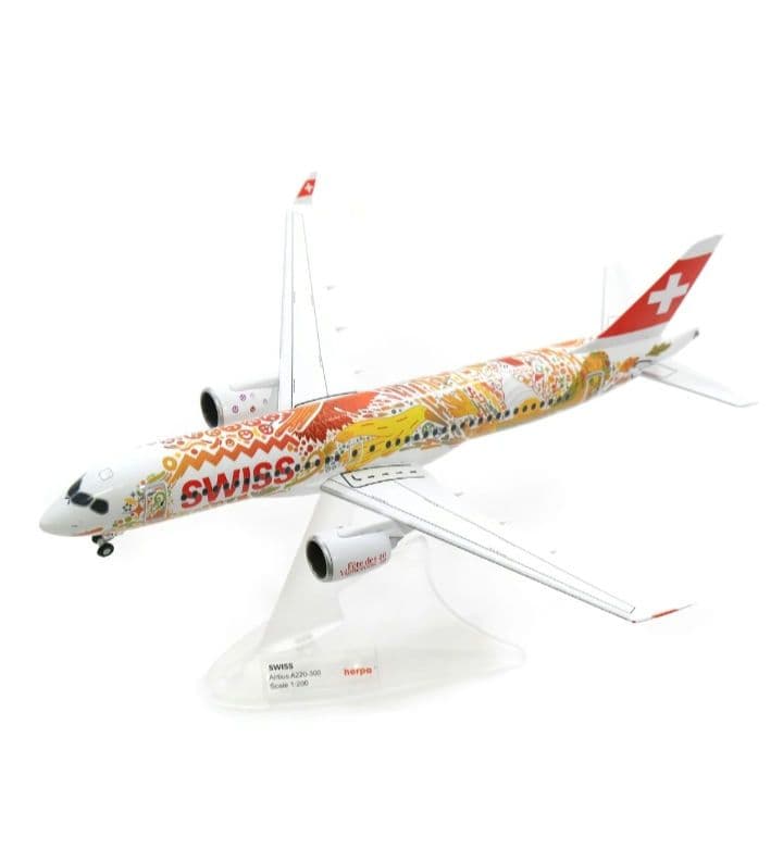 SWISS A220-300 特別塗装機 1/200　ヘルパ