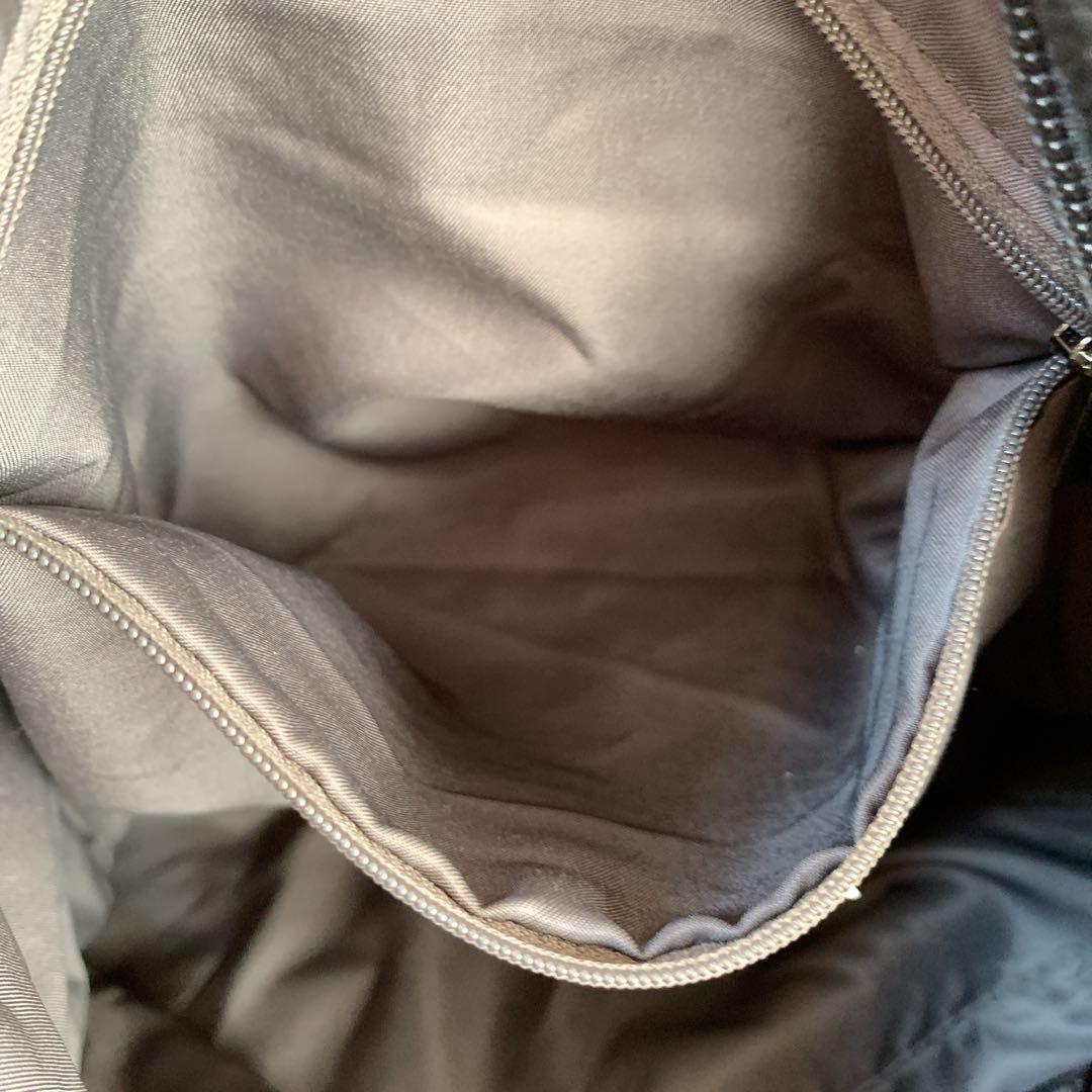 ear PAPILLONNER A4対応 樹脂パーツワンハンドルバッグ　ブラック