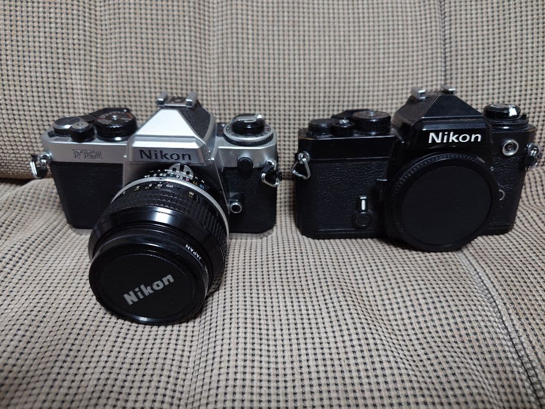 Nikon FEとFE2フィルム一眼レフカメラセット