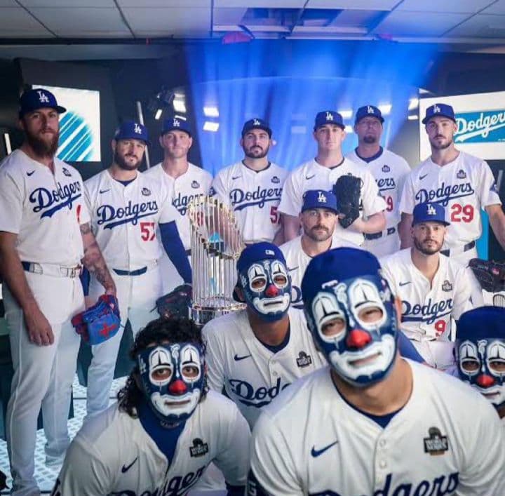 Mr.Cartoon LA Dodgers マスク チカーノ ローライダー 雑貨