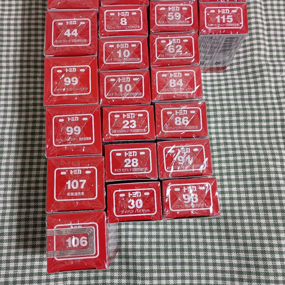 y*e様 トミカ 27台 セット 初回 通常 ミニカー まとめ売り セット売り