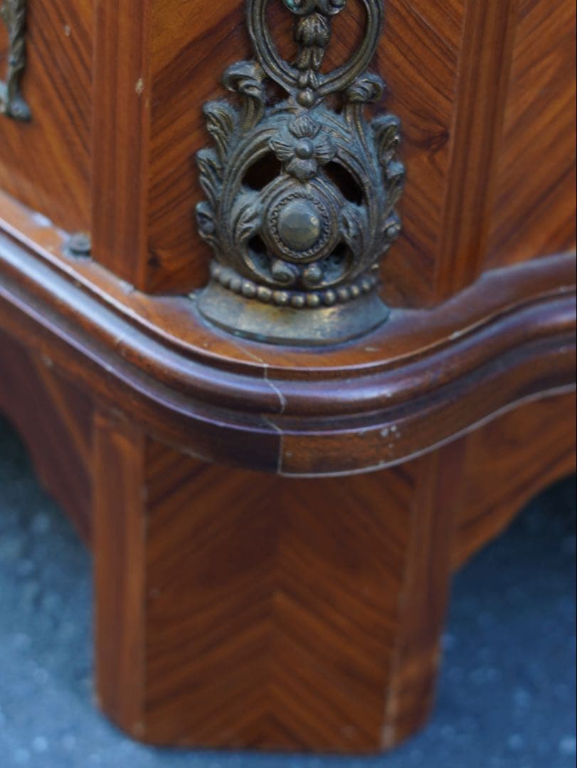 イタリア　\"MARINER\" 最高級マホガニーキャビネット