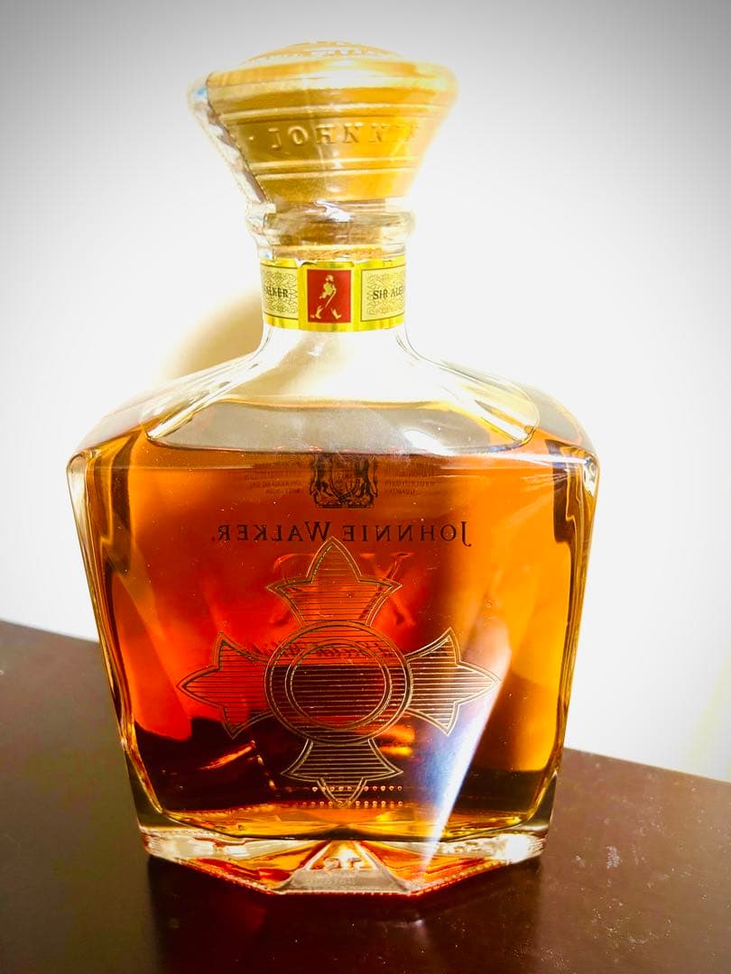 週末大幅値引き！ジョニーウォーカーXR21年 ウイスキー 未開封品