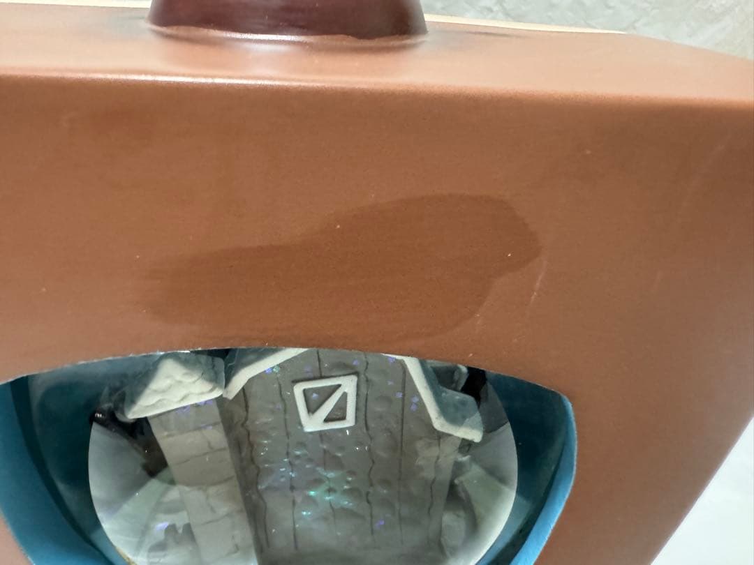 ディズニーストア トイストーリー2 TV型 オルゴール付きスノーグローブ