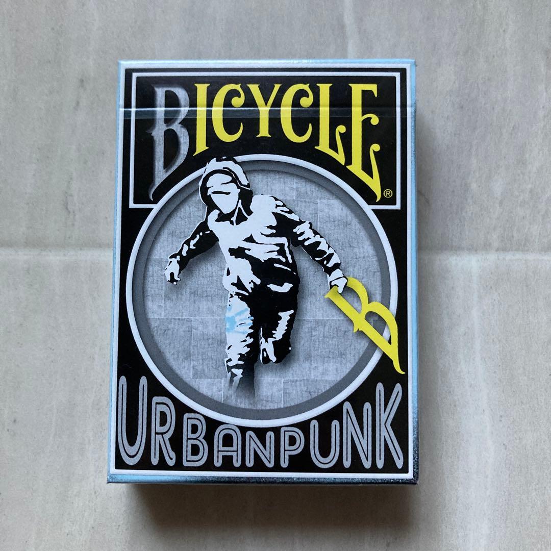 トランプ BICYCLE URBANPUNK Bicycle Cyberpunk Playing Cards – Decksrock