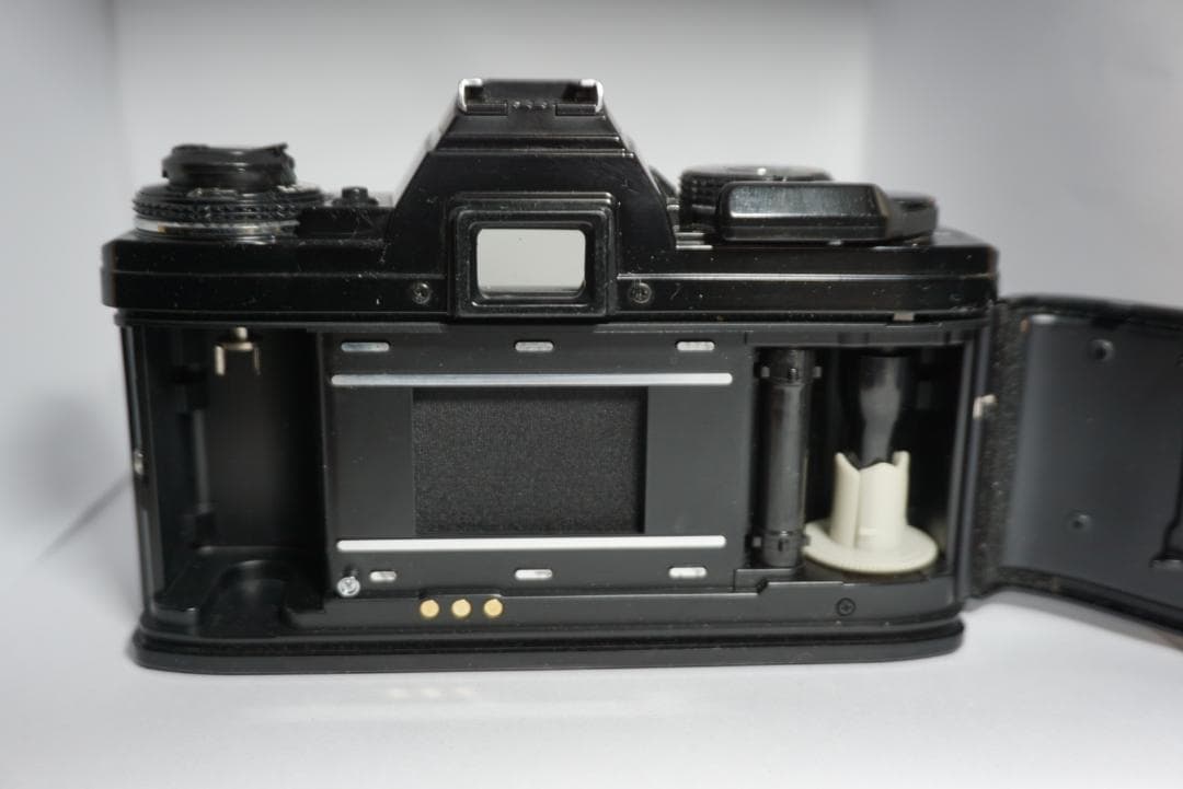 MINOLTA X-700 フィルム 一眼レフカメラ（Bodyのみ）