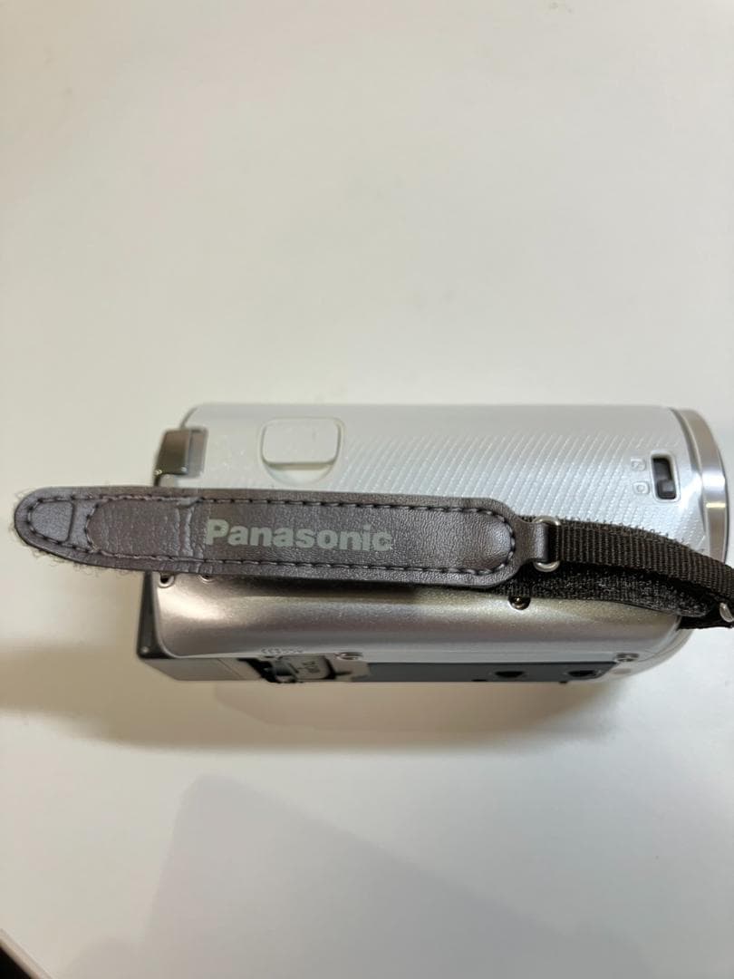 パナソニック Panasonic HC-V300M ビデオカメラ 箱・ケース付