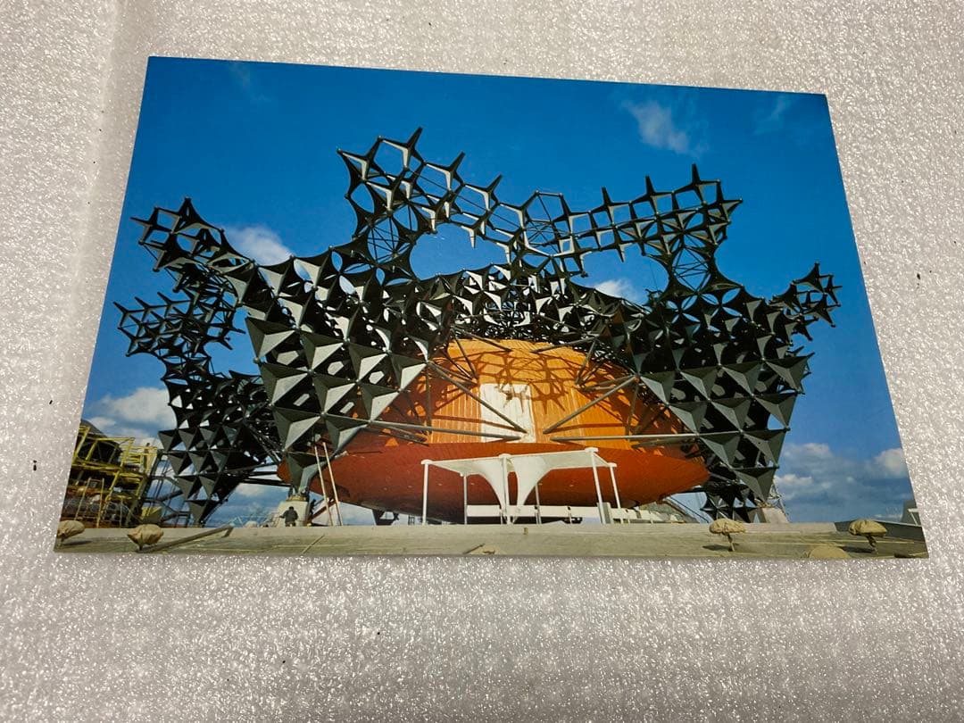 1970年／大阪万国博覧会・開催記念絵葉書。32枚入り【美品 昭和レトロ】。