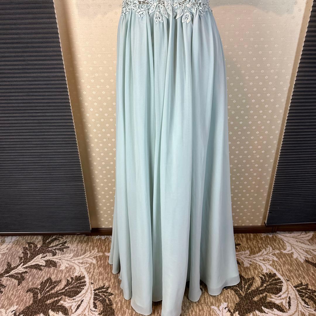 ミントグリーン刺繍スリーブレスロングドレス