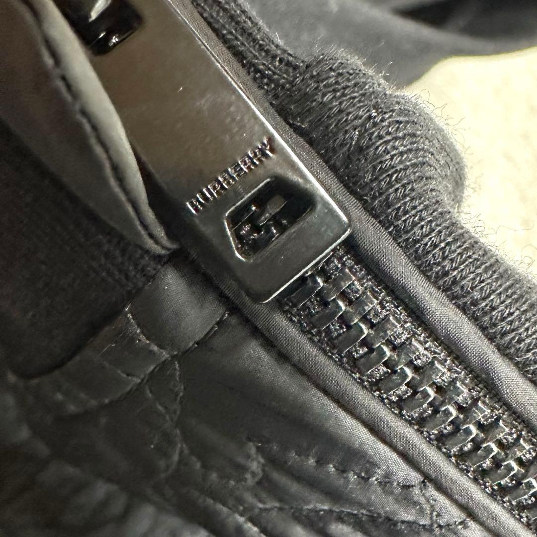 現行★美品★BURBERRY バーバリー ボンディング トレーナー Bロゴ 黒