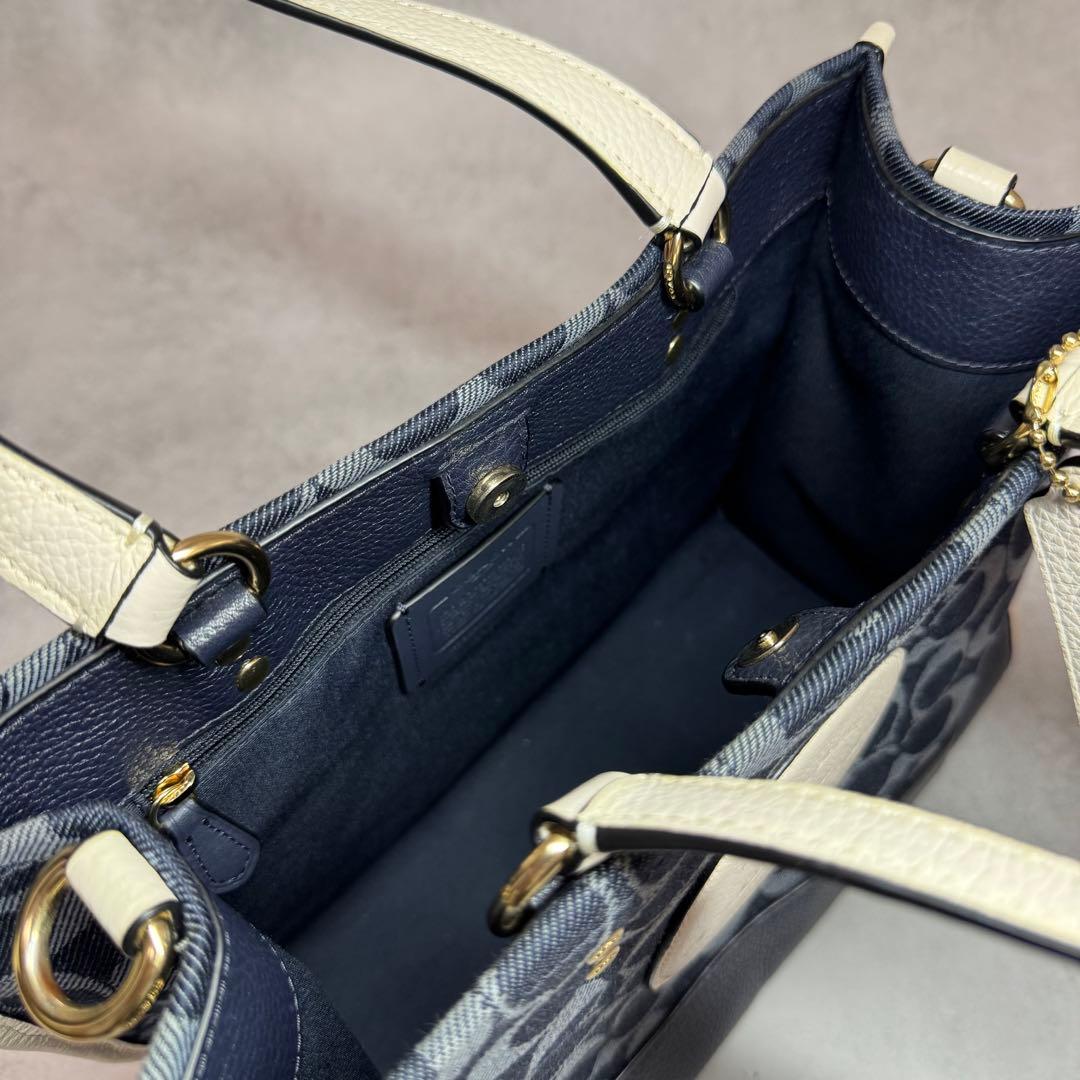 美品 コーチ デンプシートートバッグ C2826 ショルダーバッグ 2way