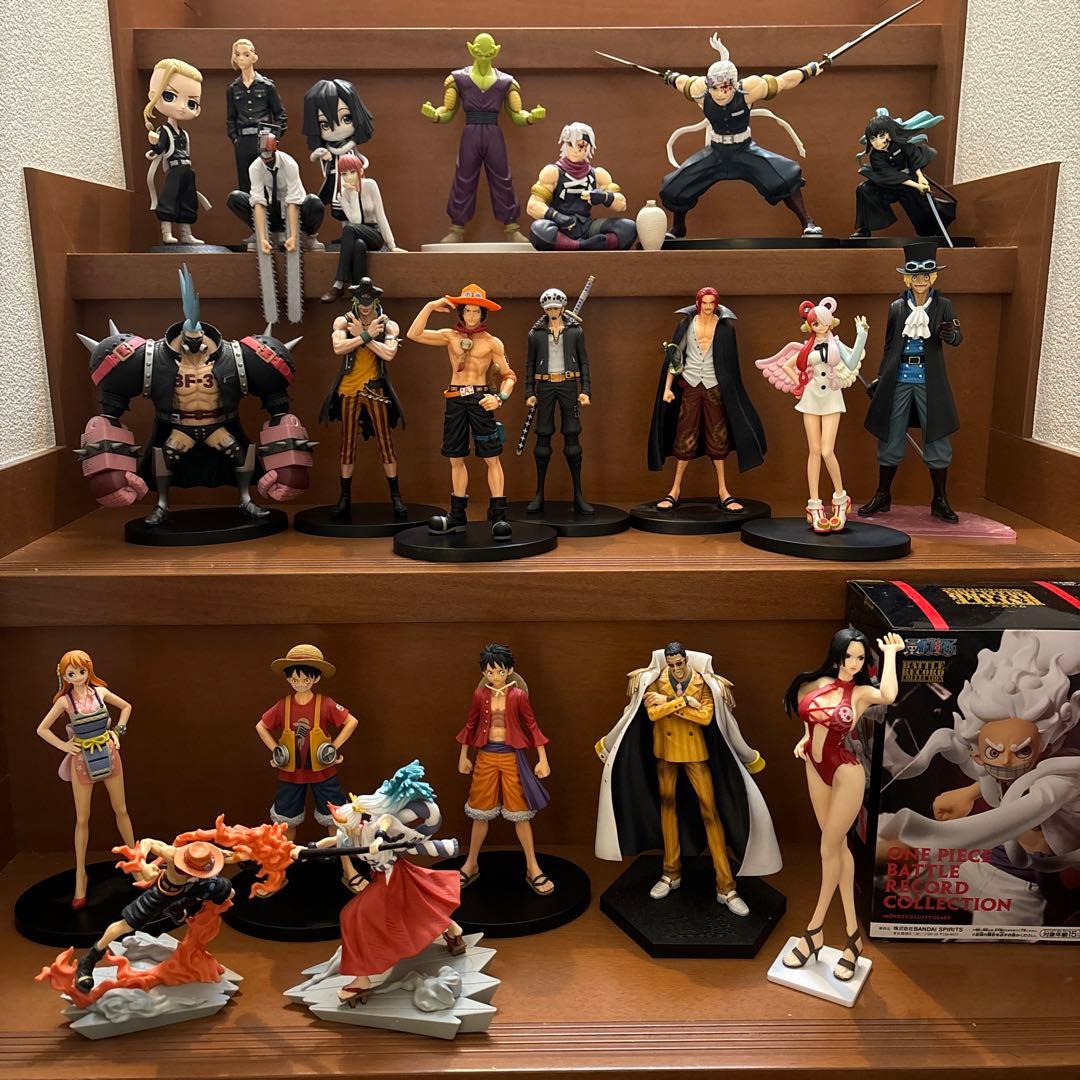 最新含むプライズフィギュア まとめ売り 24体セットiPhone8 256GB