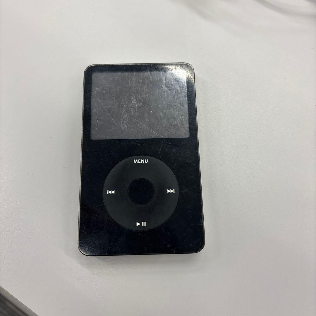 動作品】iPod classic A1136 30GB 本体のみ - メルカリ