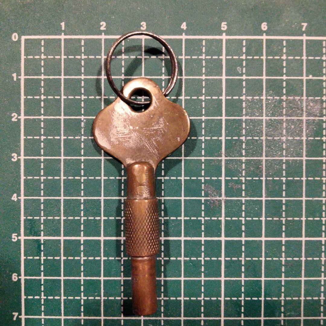 アンシア 鉄道 部品 廃品 鍵 iwata製 ラッチキー 忍び錠 笛 国鉄