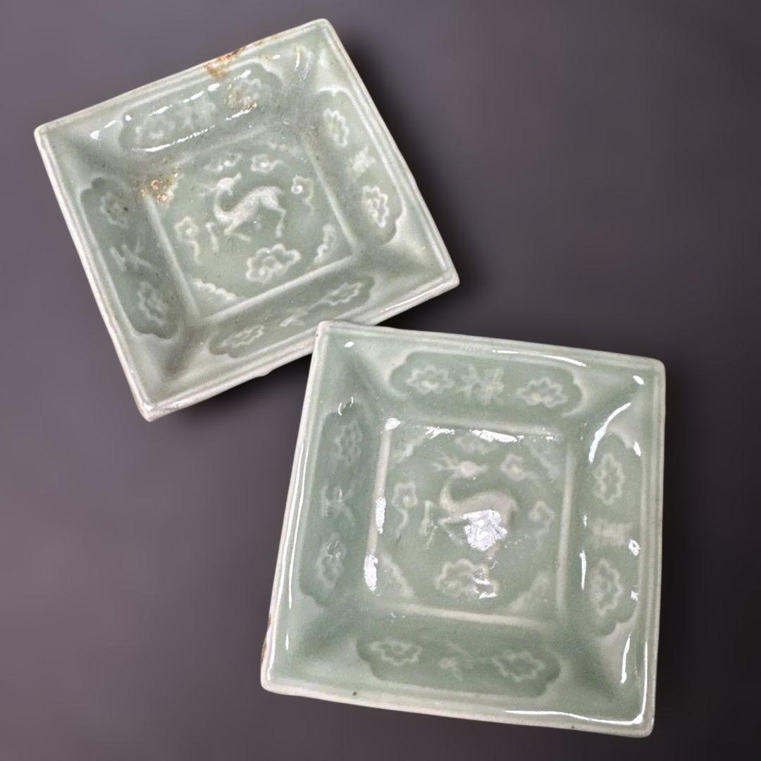 G26 送料無料　三田青磁　鹿の図　角皿　2枚　古美術　和骨董