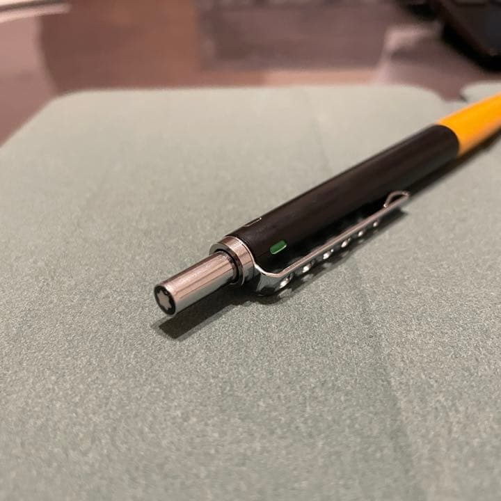 モンブラン カレラ 570 4色ボールペン ポルシェコラボ①