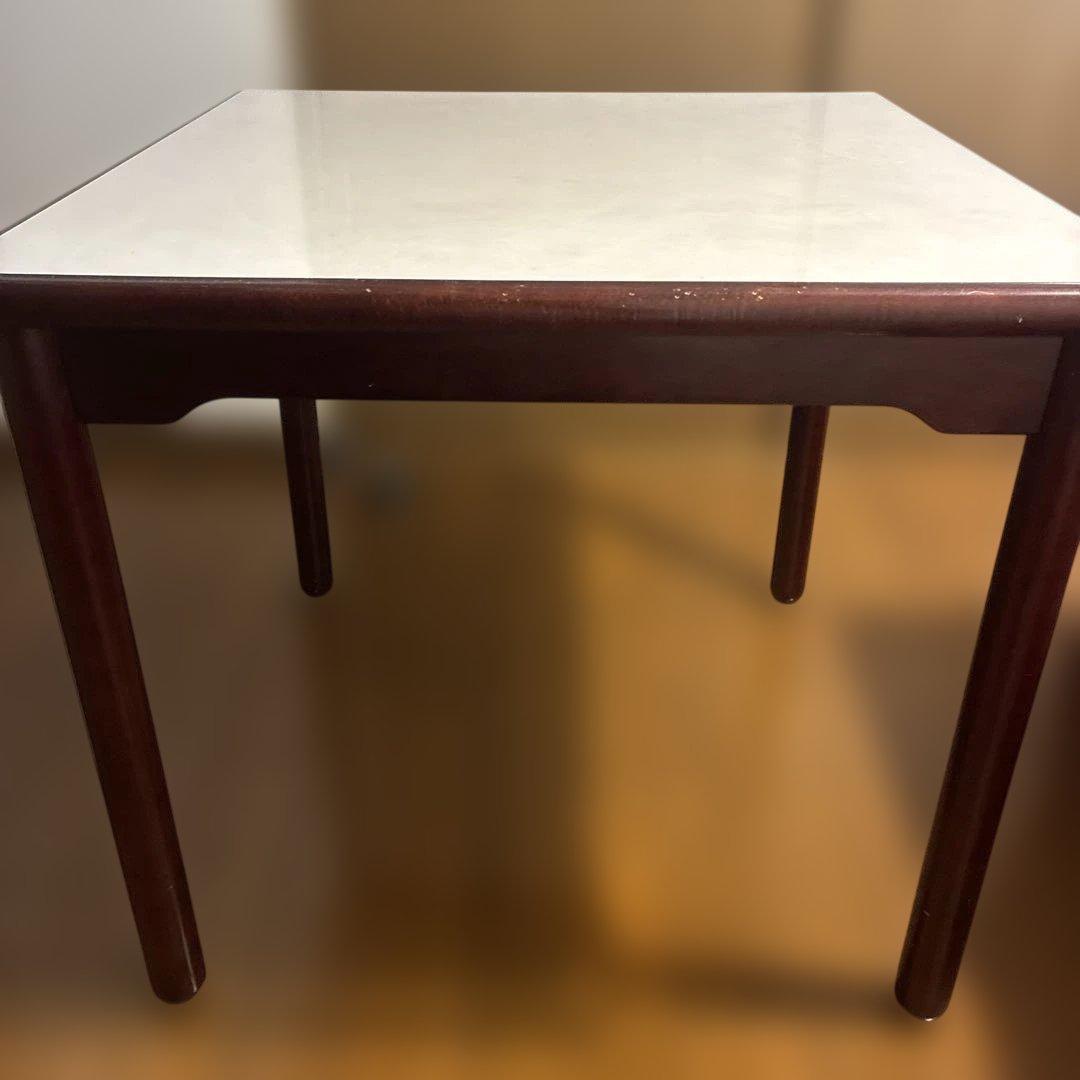 ダイニングテーブル　正方形　（カリモク風）