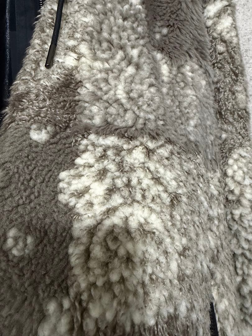 新品　タトラス　ボアジャケット　バンダナ柄　グレー　ブランドアウター　メンズ