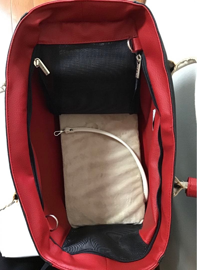 《値下げ》Prince and Princess ペットキャリーバッグ