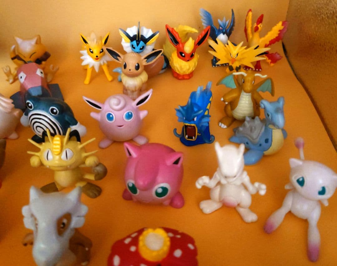 d*3様 ポケモン モンコレ初期まとめ売り+おまけ付き