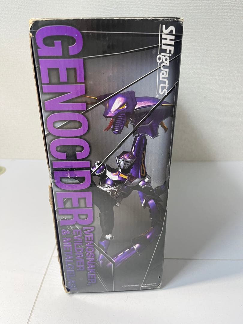 S.H.Figuarts ジェノサイダー 仮面ライダー龍騎
