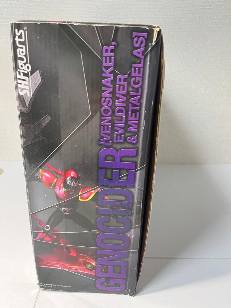 S.H.Figuarts ジェノサイダー 仮面ライダー龍騎