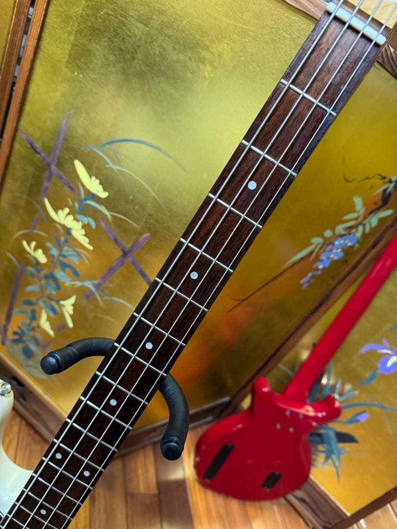 GREAT LAKE DELUXE エレキベース