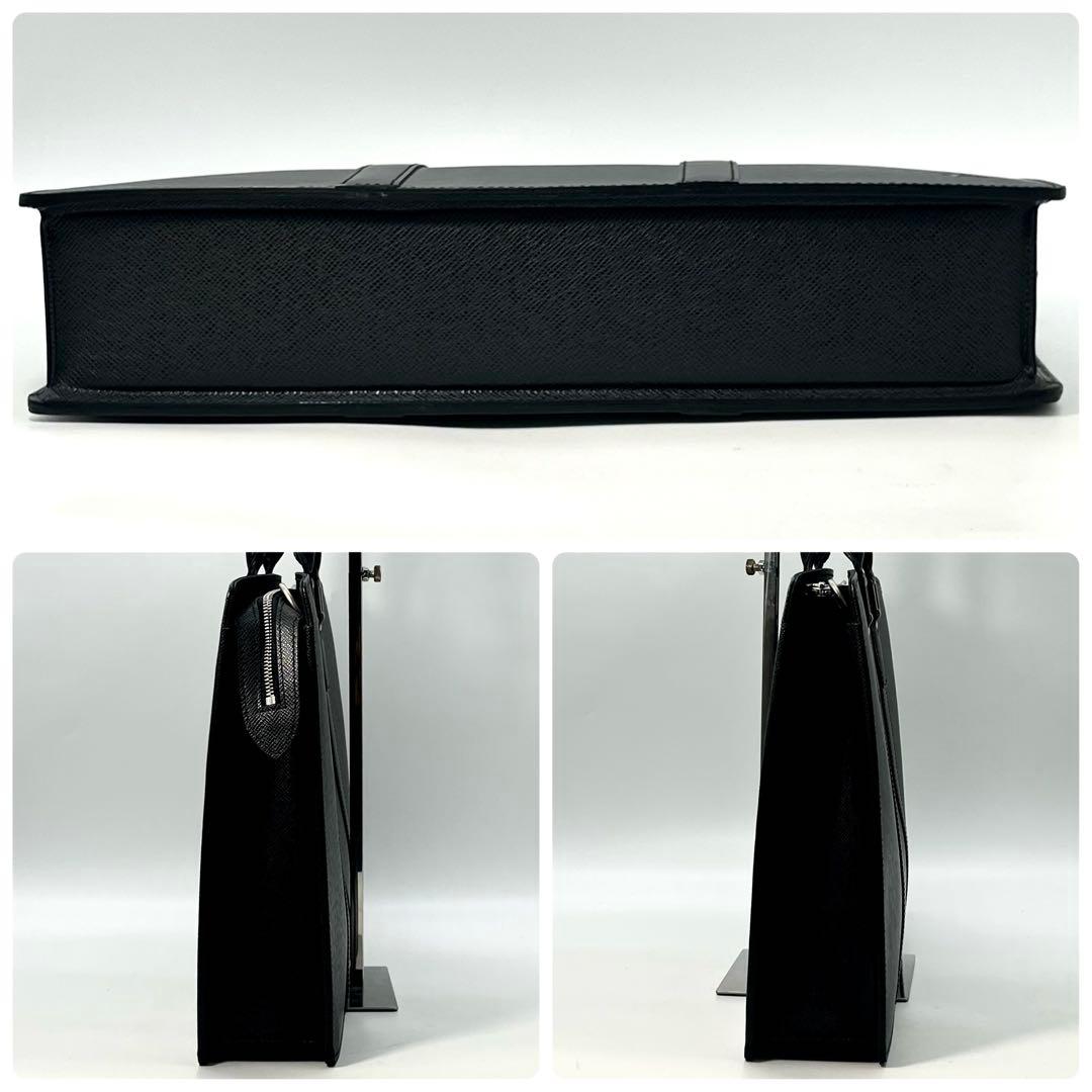 ルイヴィトン タイガ ポルトドキュマンロザン ビジネスバッグ 本物 正規品 人気