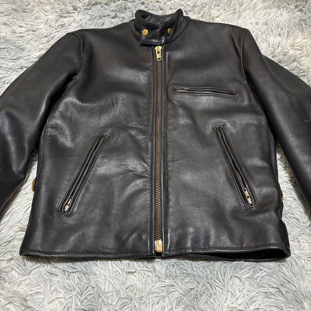 良品】FIRST genuine leather 本革 黒 金 シングル
