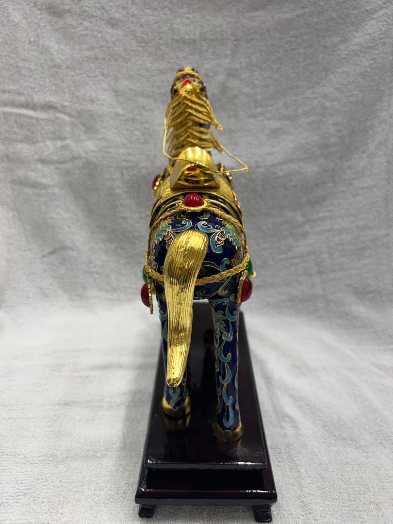 中国工芸 七宝焼 馬 金工細工馬置物 - メルカリ