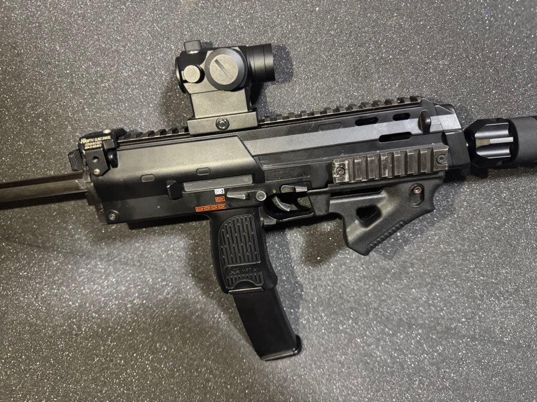 つ*ー様 メ*す　東京マルイ MP7電動ガン 外装カスタム品