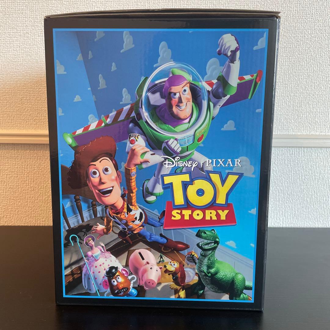 ピクサー1番くじ　ラストワン賞　ポスターフィギュア