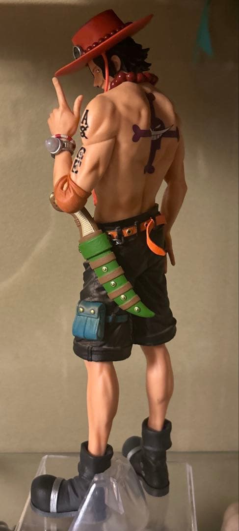 一番くじ MASTERLISEルフィ ゾロ サンジ エース サボ セット