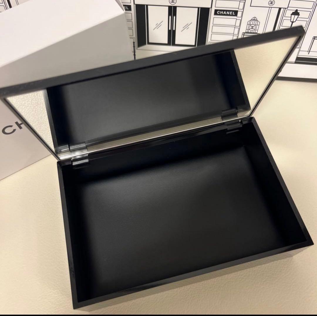 CHANEL シャネル ミラー付きボックス マルチケース ノベルティー