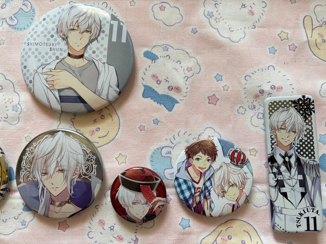 ツキウタ。 霜月隼 缶バッジ21個セット - メルカリ