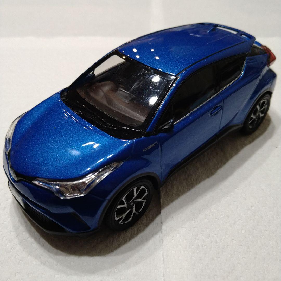CS④】トヨタ カラーサンプル ZYX10 前期型 C-HR - メルカリ