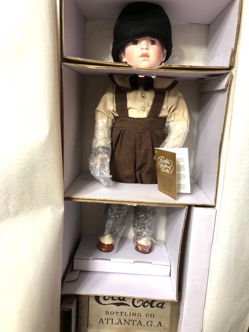 コカコーラ 限定ビスクドール - メルカリ