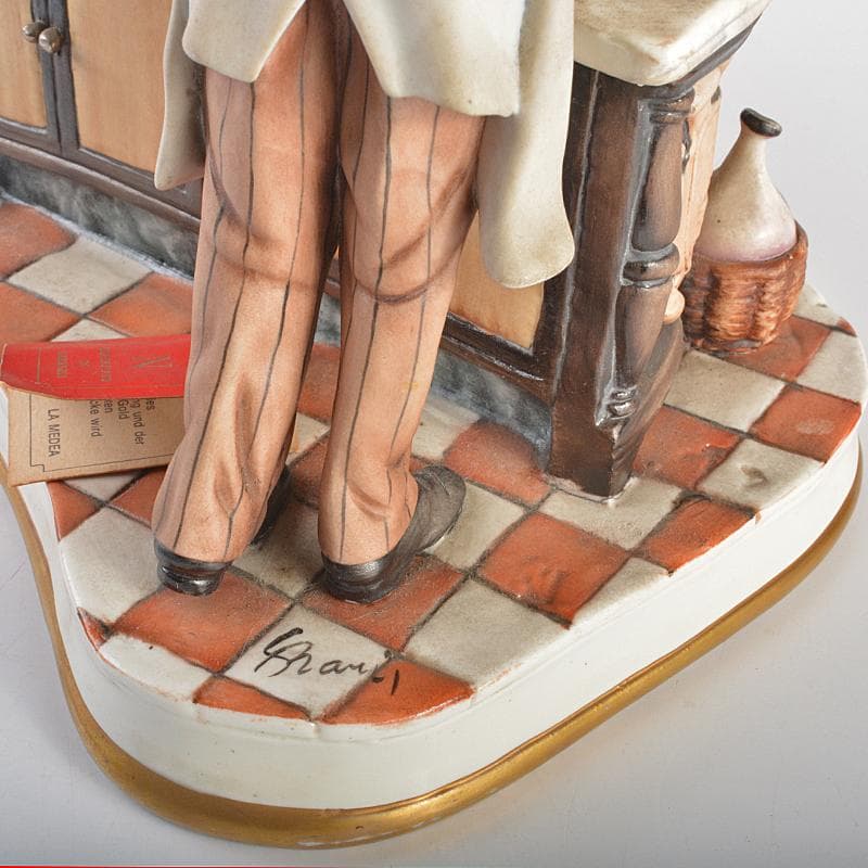 イタリア製 カポディモンテ フィギュリン 陶人形 置物 証明書付 M R7064