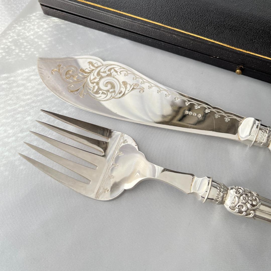 【CBS】 ビクトリアンのサーバー ペア【シルバープレート】 ケース