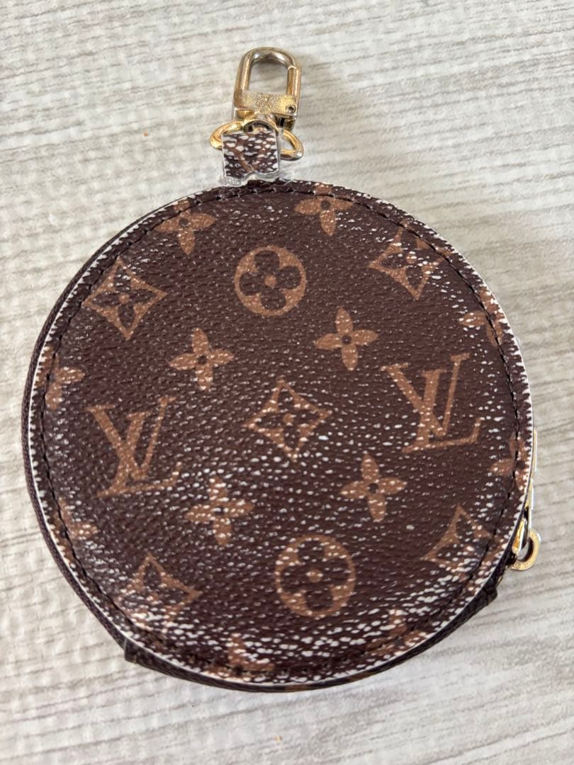 LOUIS VUITTON ケース　小銭入れ　財布