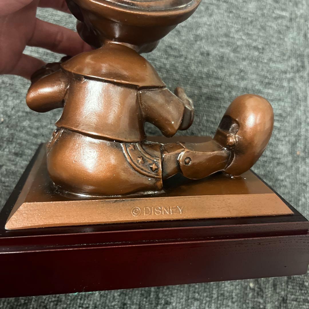 ディズニーリゾート ピノキオ ブロンズ像 ブロンズピノキオ
