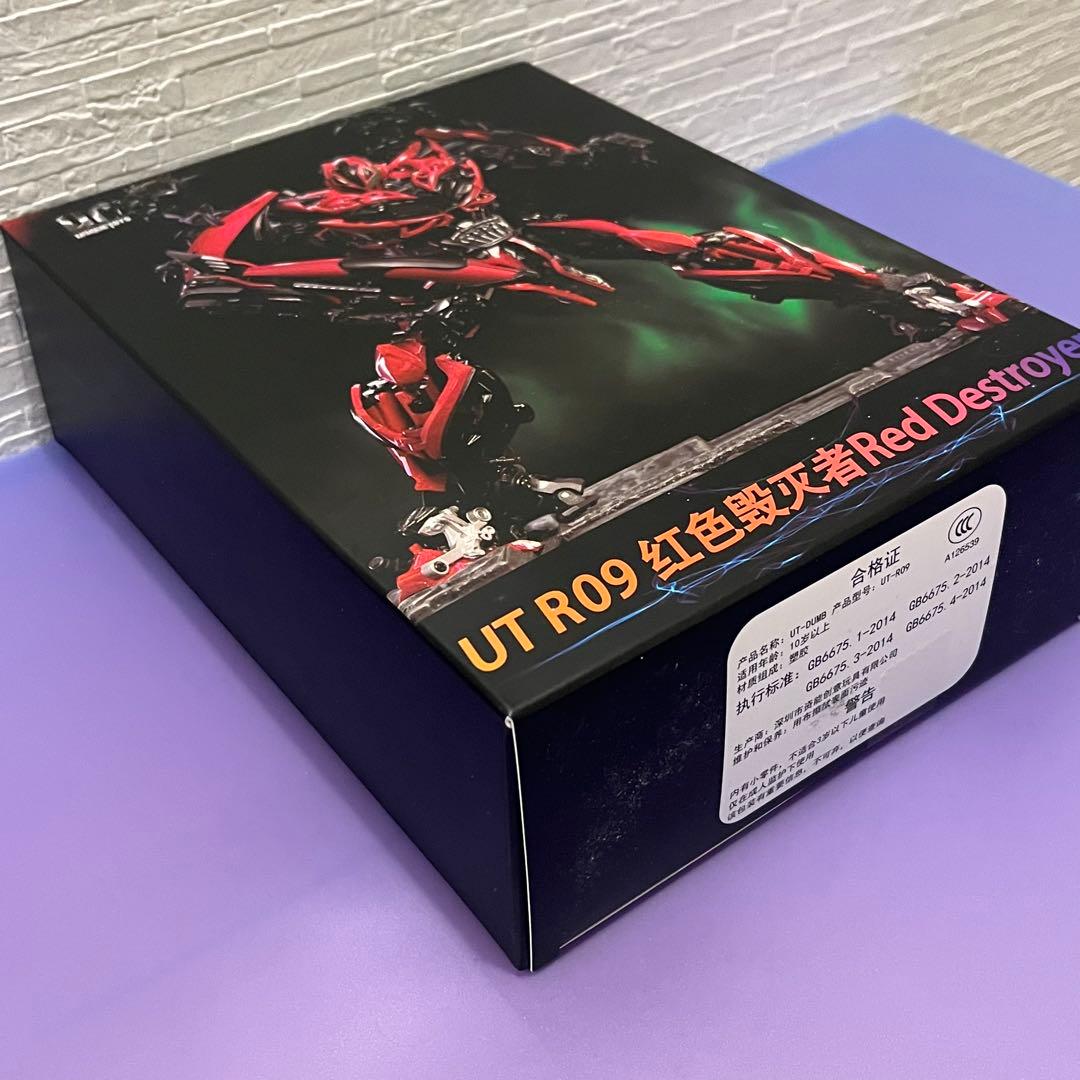 SF・ファンタジー・ホラー Unique Toys UT R-09 RED DESTROYER