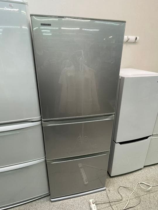 TOSHIBA 3ドア冷蔵庫 340L 2014年製 東芝 TOSHIBA(東芝)の340L 3ドア冷蔵庫