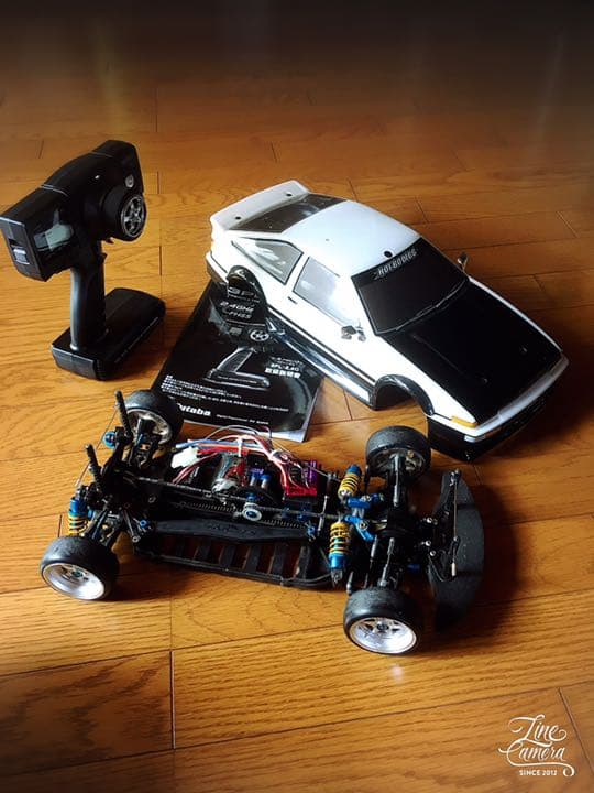 33 KYOSHO OPTIMA MID 4WDオフロードレーサー