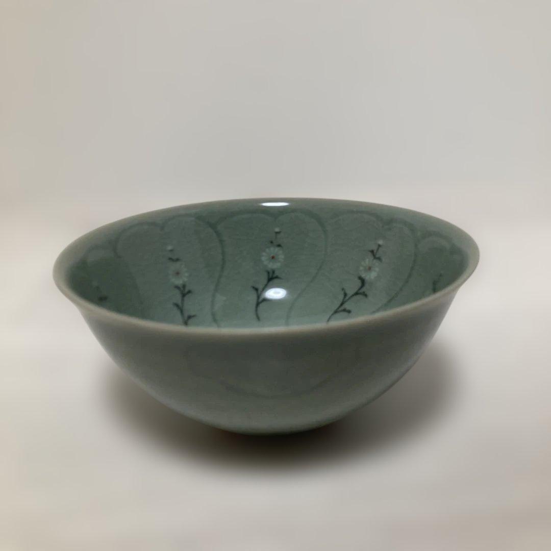 茶碗 漢青陶窯 韓国人気作家【金福漢】作 青磁茶碗 木箱付 青緑色 花