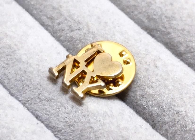 ティファニー アイラブニューヨーク SV925ピンブローチ 36230 - メルカリ