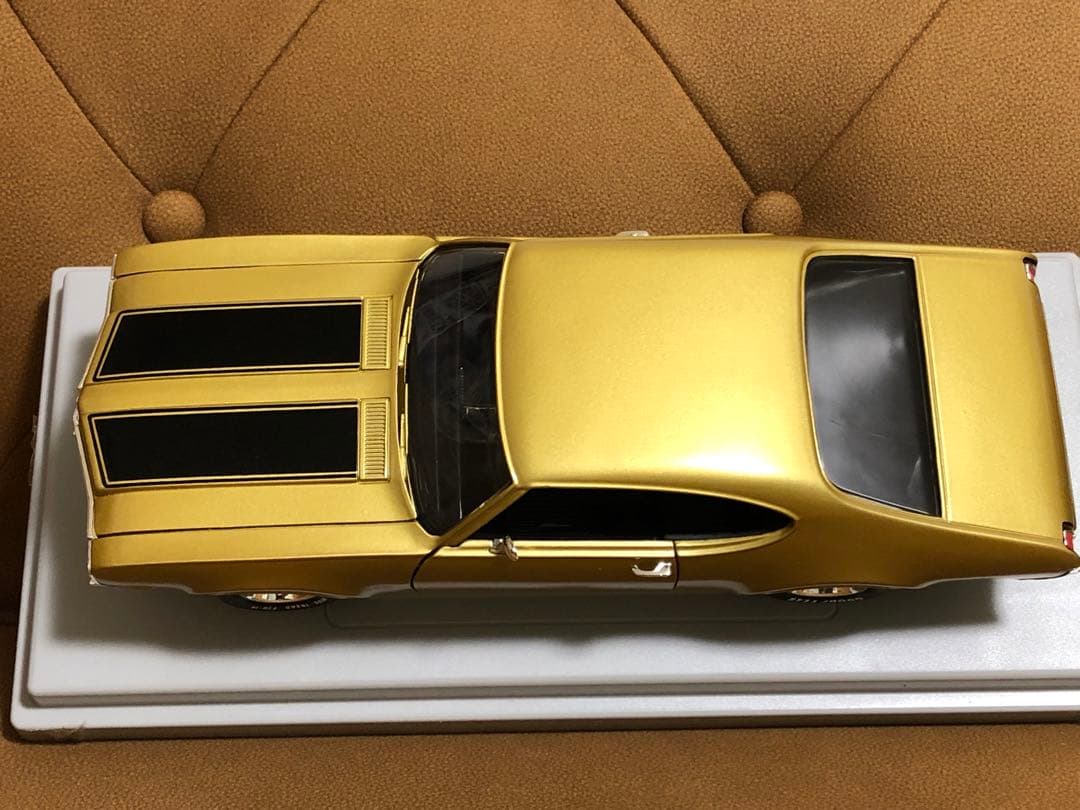 1/18 ERTL 1969 OLDSMOBILE 4-4-2 W30 アメ車